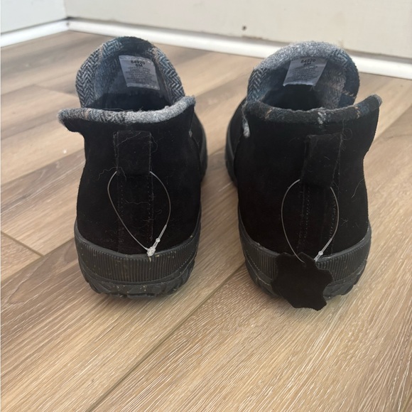 Minnetonka Northmost Black Suede Ankle Boots Women’s Size 8 New without box - Picture 3 of 9